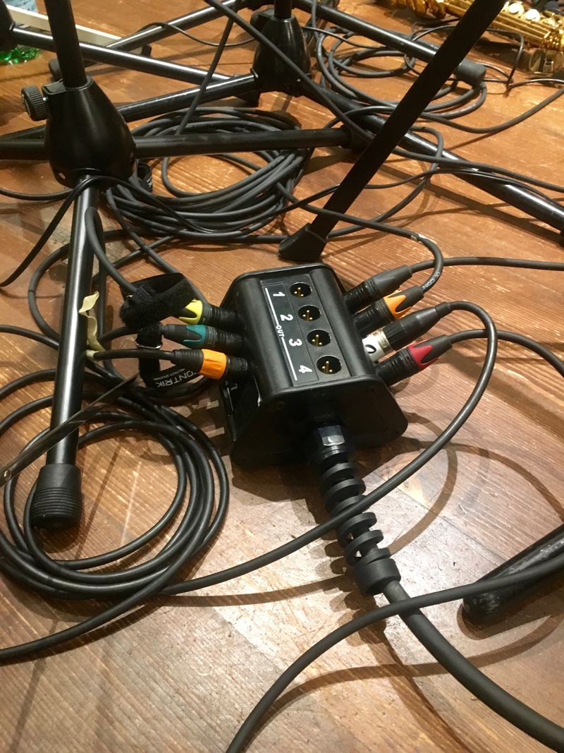  ©2016 by Daniel Zumofen 